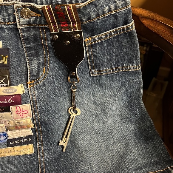 Vintage Denim Zana•Di Shorts - Picture 3 of 6